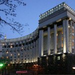 Kiev_Cabinet_of_Ministers-400x264