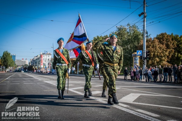 DPR is Building Armed Forces "that will Resolve all Issues"