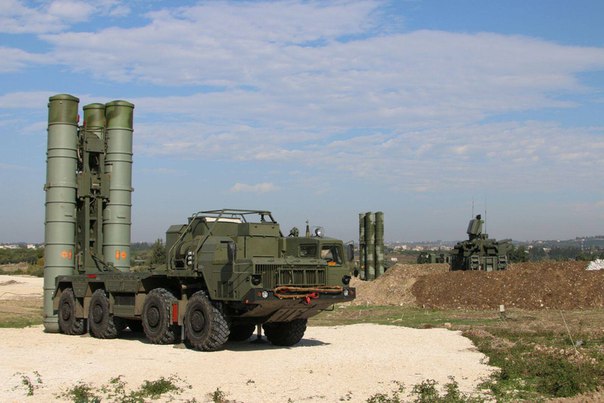 Russia Confirms S-400 Air Defense System Put on Combat Duty in Syria
