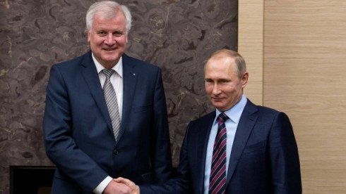 putin-empfaengt-seehofer-in