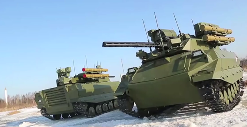 Deadly new army robots unveiled in Russia (Video)