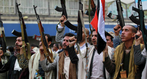 Yemenis and Saudis swap prisoners amid peace talks