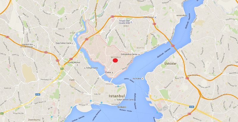 Suicide bomb killed 5 and wounded dozens in Istanbul