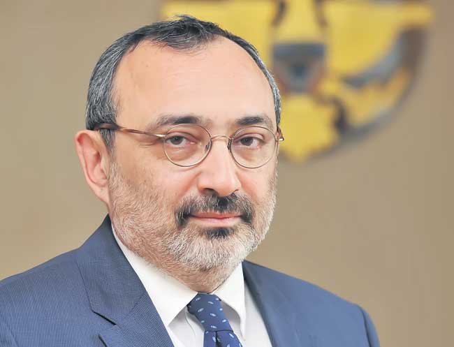 Karen Mirzoyan