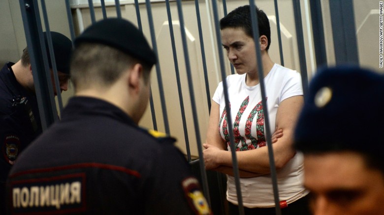 Will pardoning of Nadezhda Savchenko affect relations between Russia and Ukraine?