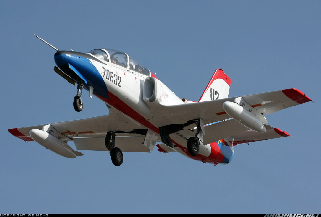 Venezuela receives more Chinese K-8W jet trainers