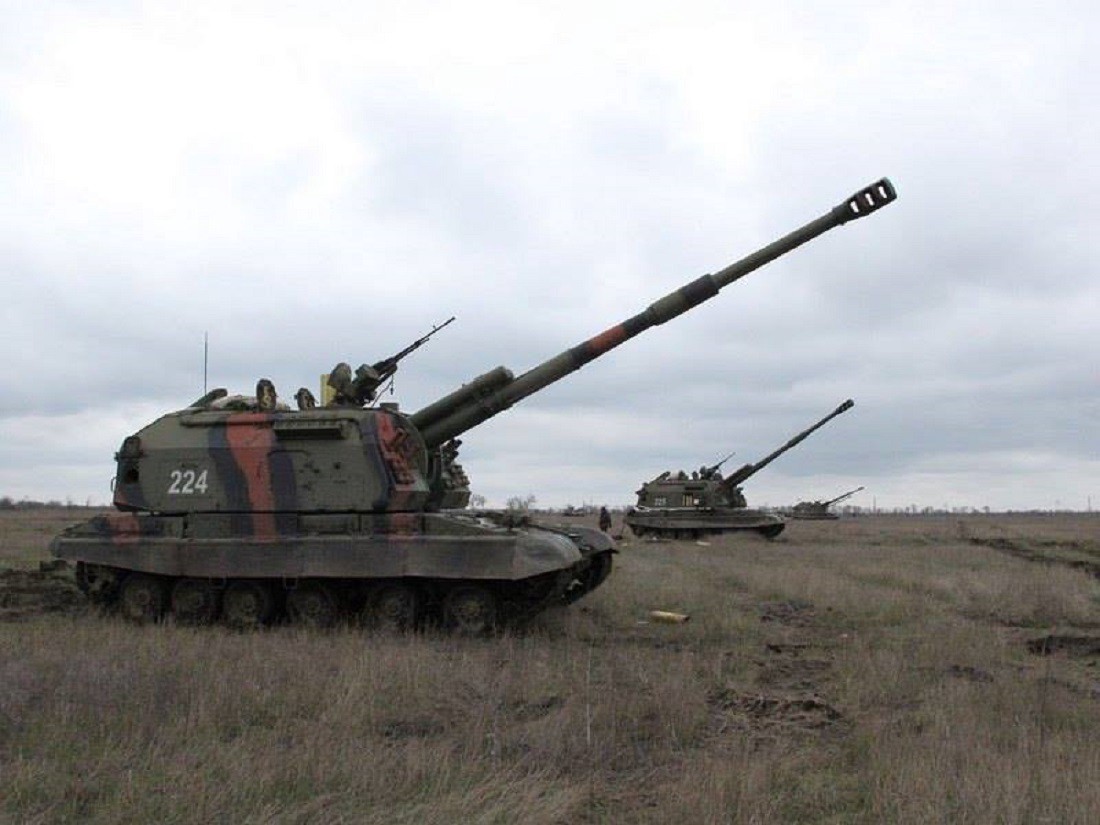 Ukrainian self-propelled artillery in April 2014. Ukrainian Ministry of Defense photo