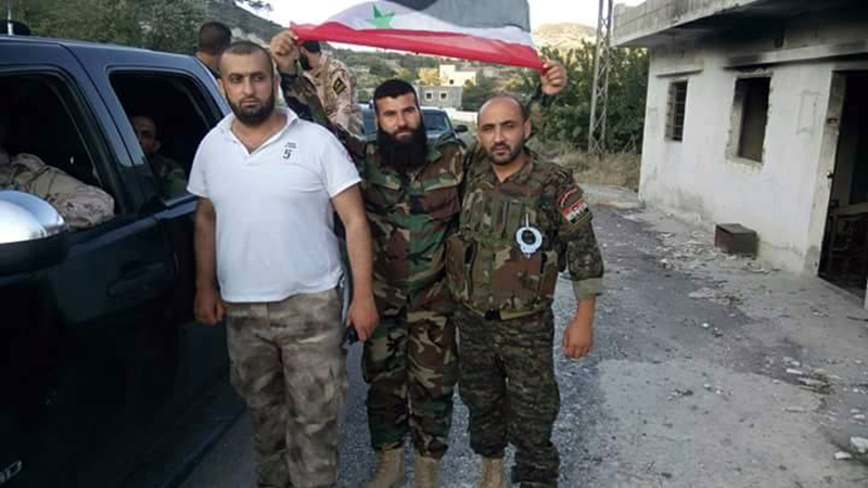 Massive convoy of Syrian Army reinforcements arrive in northern Latakia