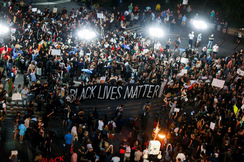 Protests Against Killings of Black Men Block Roads in US Cities