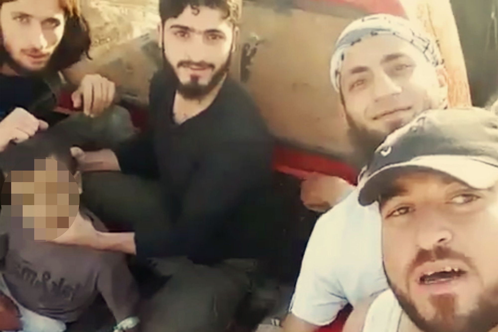 U.S.-Backed 'Moderate' Rebels Behead a Child Near Aleppo