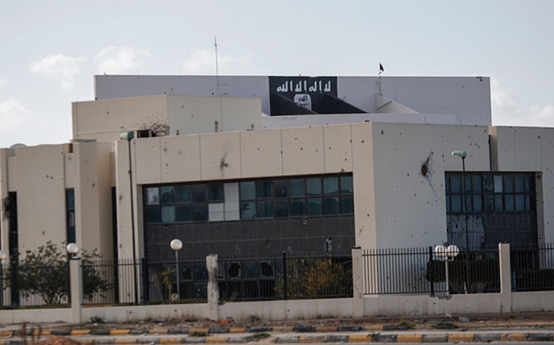Libyan forces seize Sirte convention center from ISIL