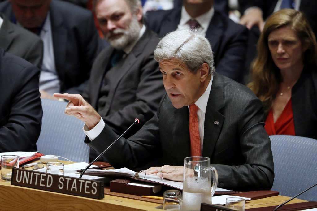 U.S. Secretary of State John Kerry addresses Russian actions in Syria during a meeting of the United Nations Security Council to address the situation in the Middle East during the General Assembly for the 71st session of the U.N. General Assembly at U.N. headquarters in New York, U.S., September 21, 2016. REUTERS/Lucas Jackson - RTSOSF1