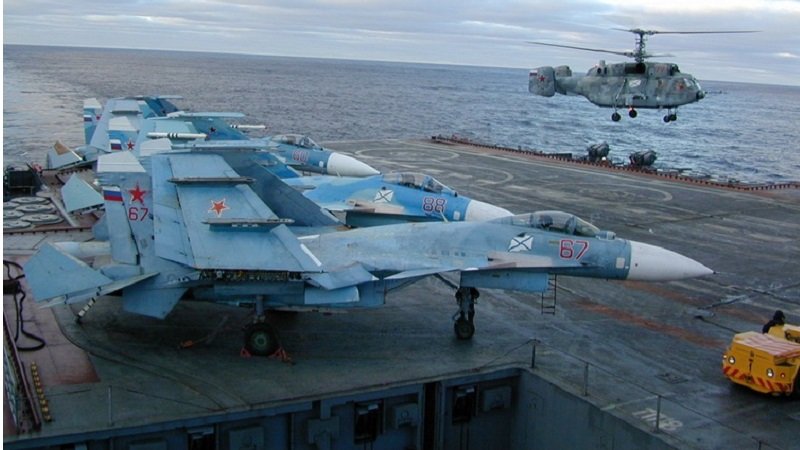 russian-aircraft-carrier-admiral-kuznetsov-kuznetsov-class-type-1143-5-aircraft-carrier-su-33-k-mig-29k-pak-fa-landing-takoff-deck-10