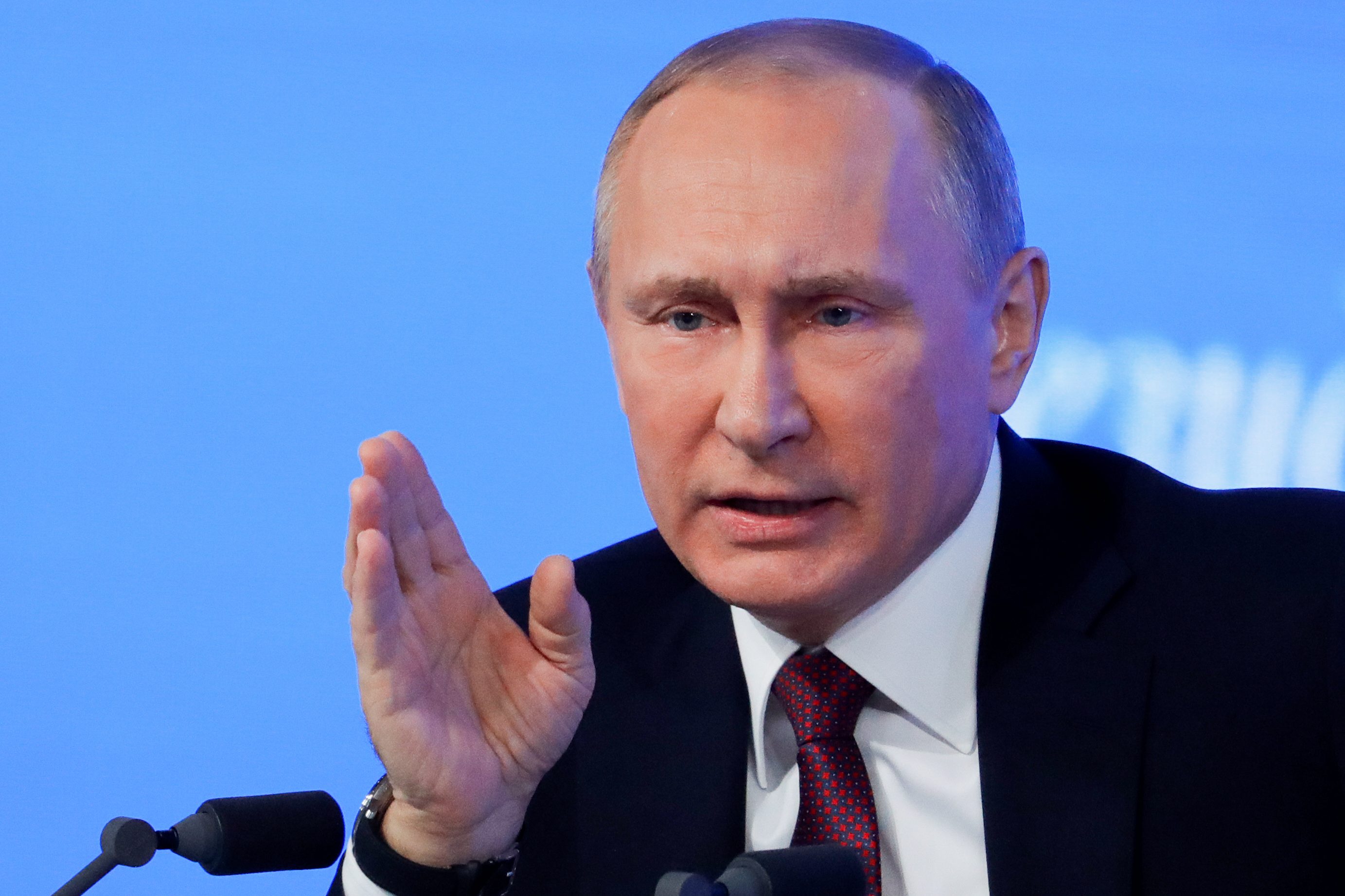 (AP Photo/Pavel Golovkin)