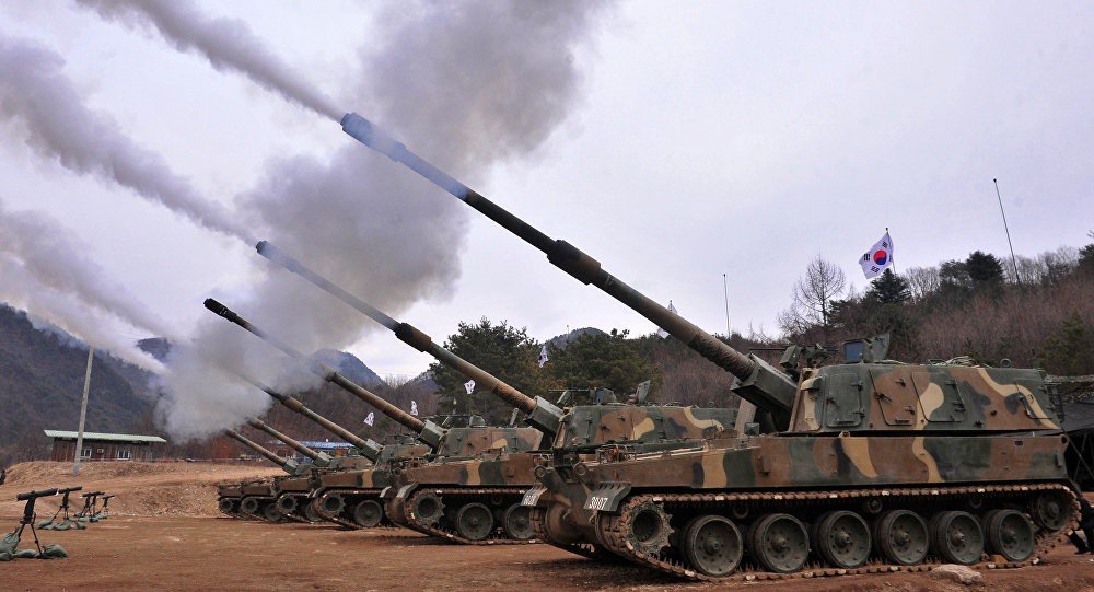 A battery of K9 Thunder SP-ARTY fires during training exercises. Although the ROK lacks the numbers achieved by the DPRK in units of artillery, greater accuracy and rate of fire greatly reduce any advantage in numbers. Greater mobility also renders the ROK less vulnerable to counter-battery fire.