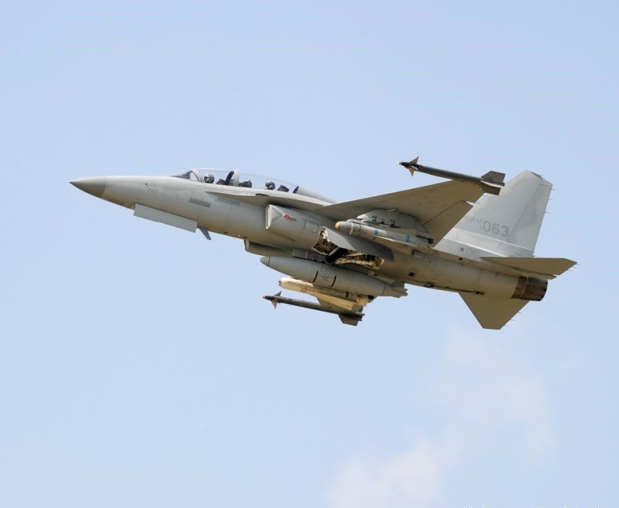FA-50 of the ROKAF armed with AIM-9 Sidewinder missiles for air-to-air engagement, a pair of AGM-65 Maverick air-to-ground missiles, and an external drop-tank of fuel for added range. This aircraft has two additional underwing hardpoints left unutilized in this configuration. Total payload is 3,740kg. (8,250lb.).