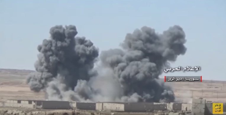 Airstrikes hit ISIS terrorists near Deir Ezzor