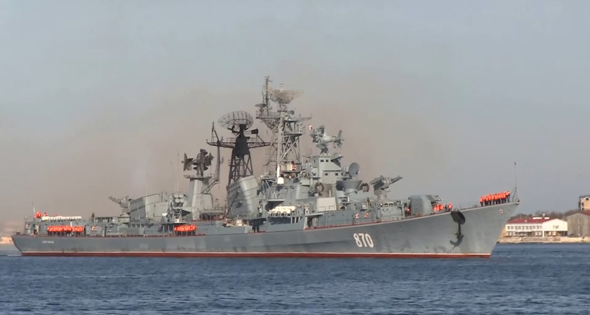 6. “Smetlivyi” returns to Sevastopol after another long military service in the Mediterranean Sea, March 6 2017 (photo from twitter.com/7FBTK)
