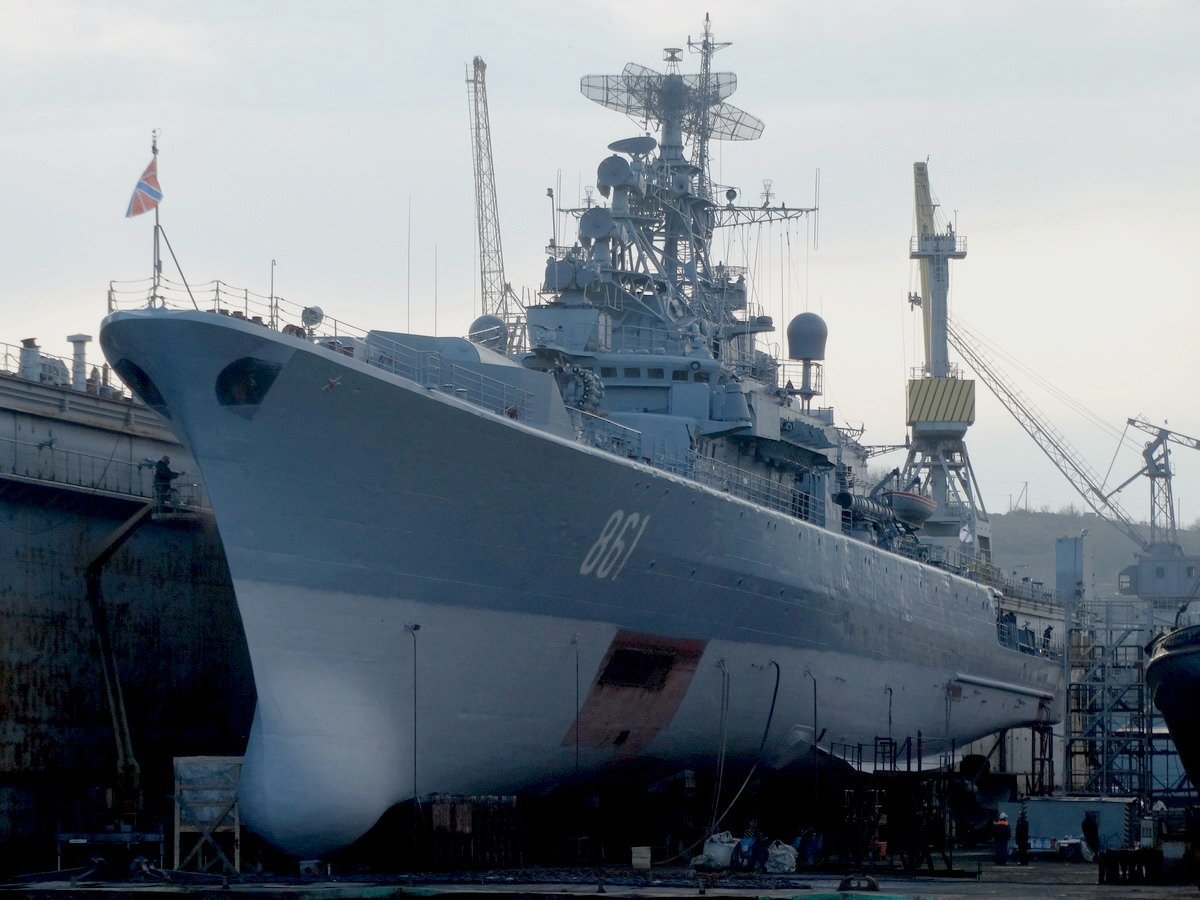 7. “Ladnyi” in Dock-30 13, March 3, 2017 (photo Balabin 1696 from forums.airbase.ru)