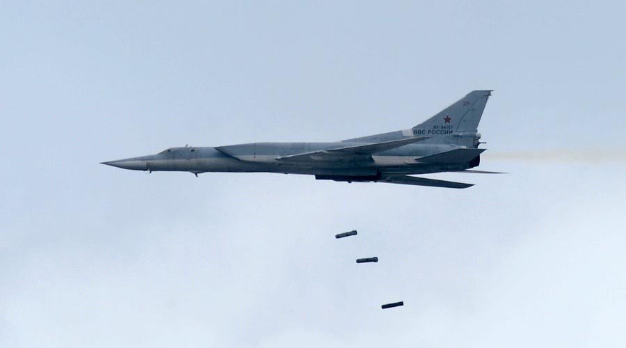 Six Russian Tu-22M3 Strategic Bombers Carried Out Massive Strike On ISIS Near Syria's Al-Bukamal
