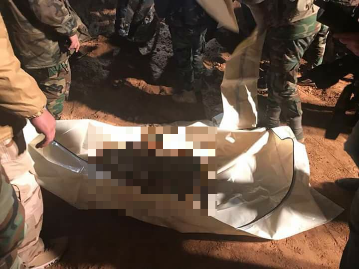 Army Discovers Two Mass Graves Of Civilians And Soldiers In Western Raqqa Countryside (Photos)
