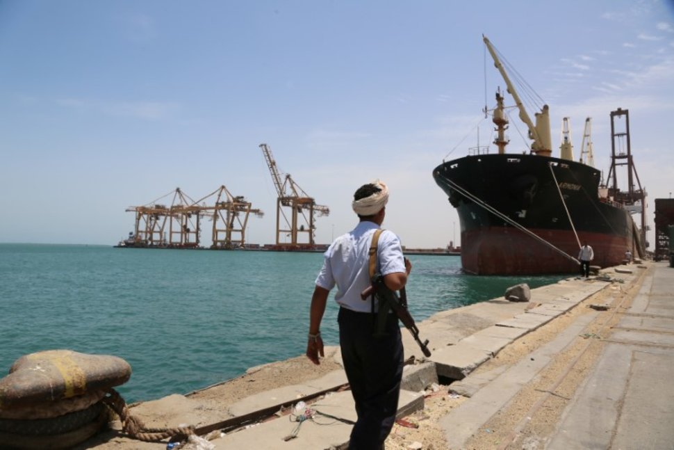 Houthis Captured 19 Oil Tankers Off Yemeni Coast - Saudi Media