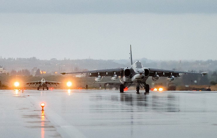 Russian Airstrikes Hit ISIS Hideouts In Central Syria Following Terrorist Attacks