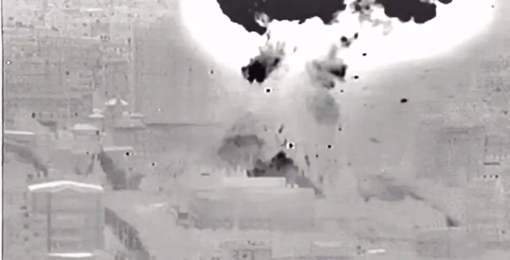 Israeli Warplanes Strike Targets In Gaza Strip. Hamas Responds (Video)