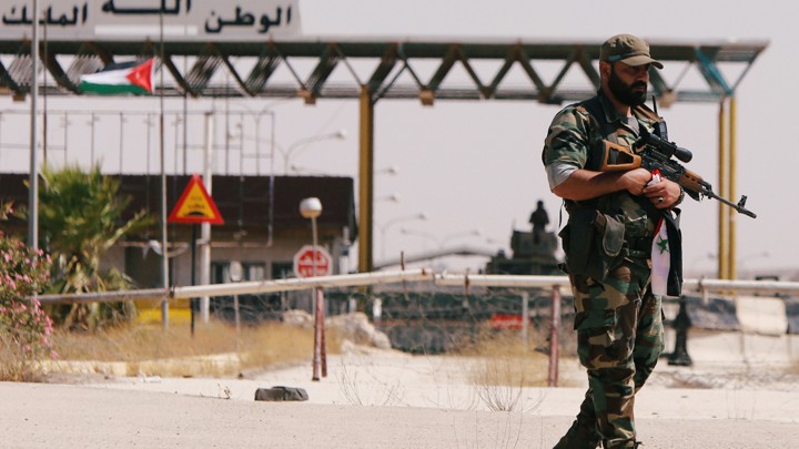 Blast Rocks Syria’s Main Border Crossing With Jordan (Video)