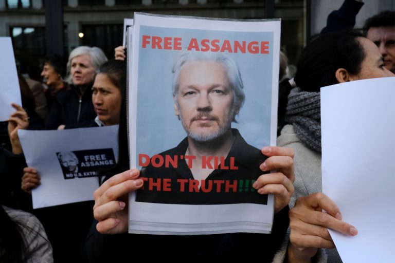 Assange’s Fourth Day at the Old Bailey: COVID in the Courtroom