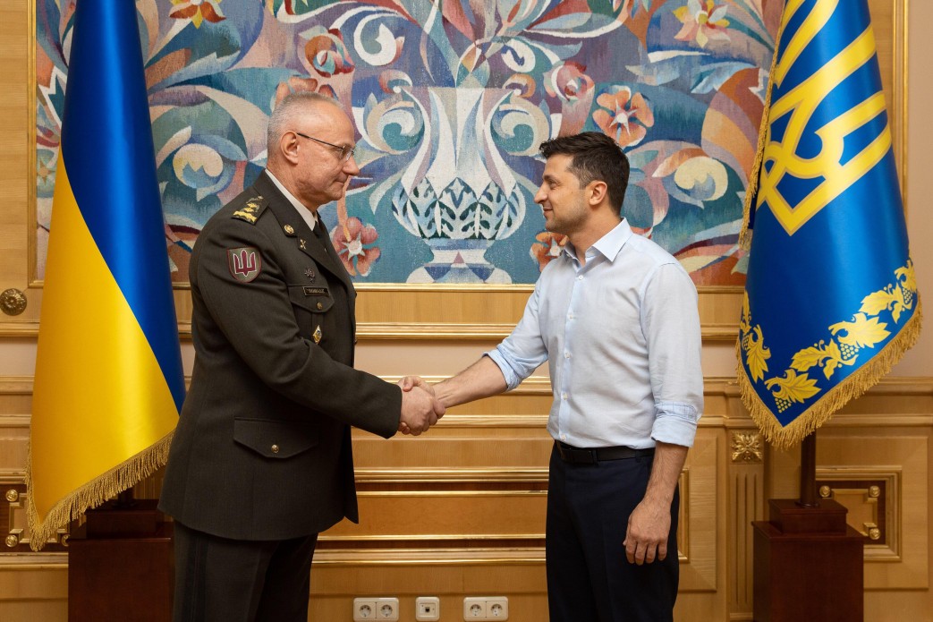 Zelensky Appoints General Responsible for the Ilovaisk Failure as New Chief of General Staff