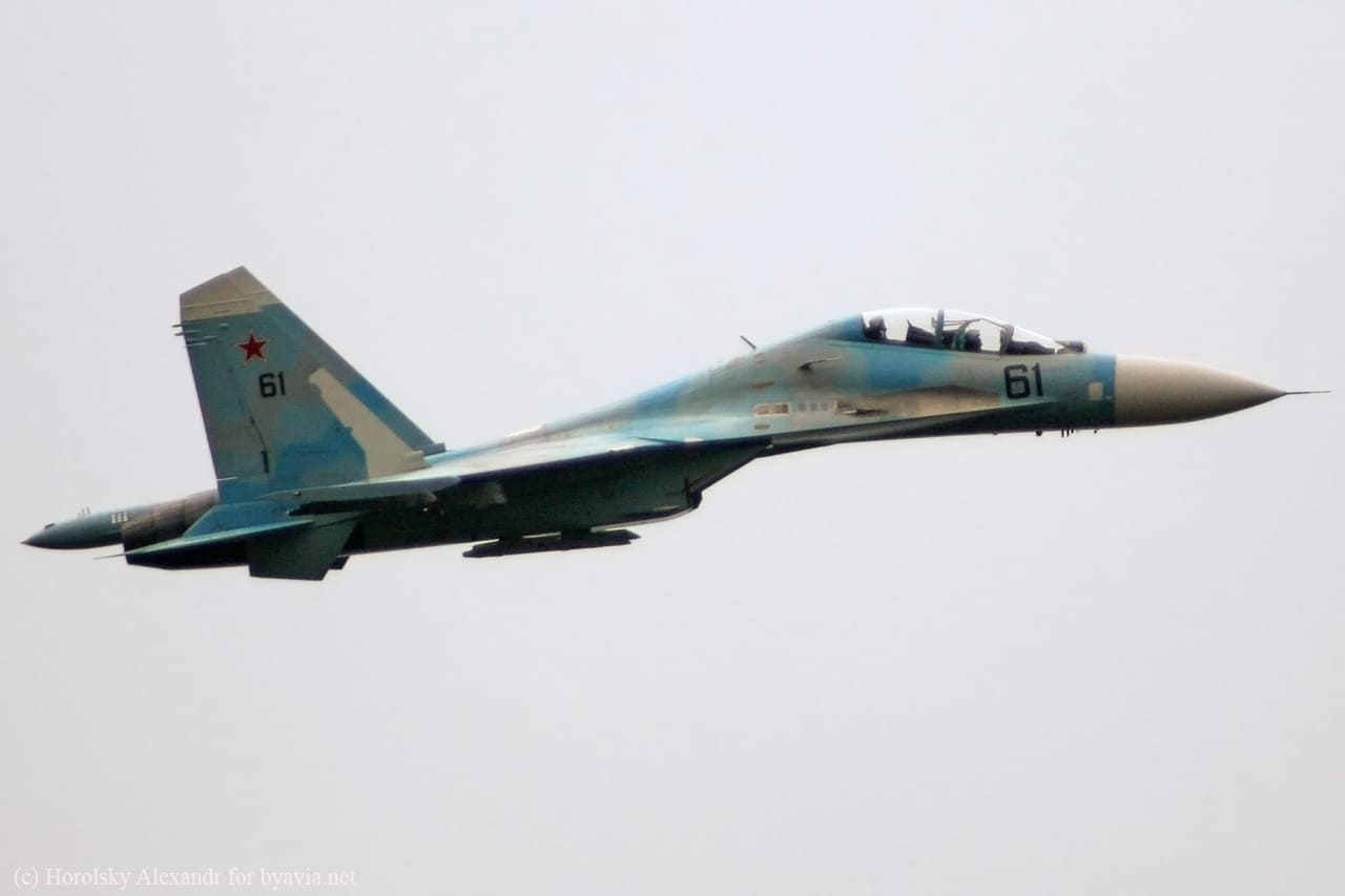 Throwback Thursday: That Time Russian Su-27 and MiG-29 Clashed Above Africa