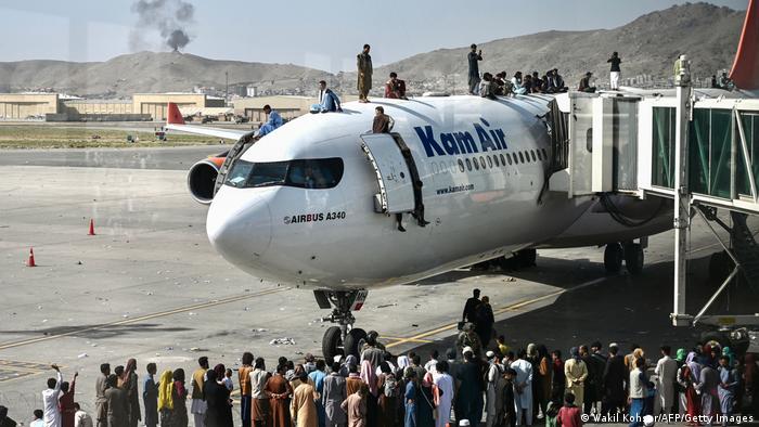 UK, Australia Warn Of "High Threat Of Terrorist Attack" At Kabul Airport