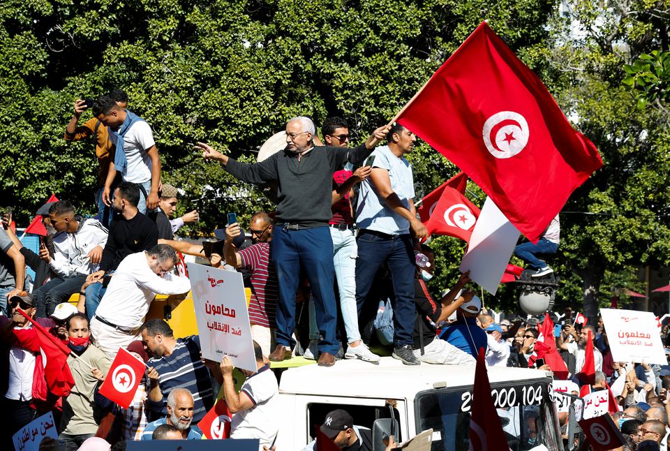 Thousands Rally In Tunisia In Support Of "Democracy" And Against President's Attempts To Fix Economic Collapse