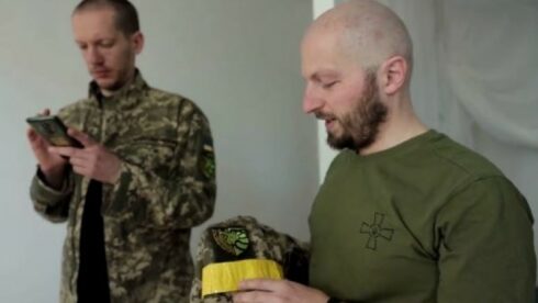 After Azov Dropped Nazi Insignia From Uniform, Media Hypes New ‘Unicorn LGBTQ’ Patch