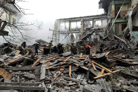 Ukrainian Militants Heavily Shelled Donetsk, Targeted Civilians. Number Of Casualties Growing