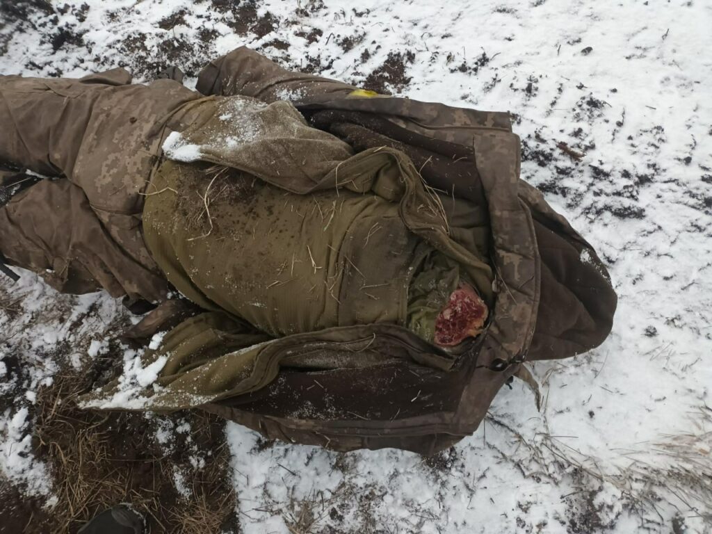 Ukrainians Cut Off Foreigners' Heads And Hands To Cover Up Their Numbers And Nationality (18+)