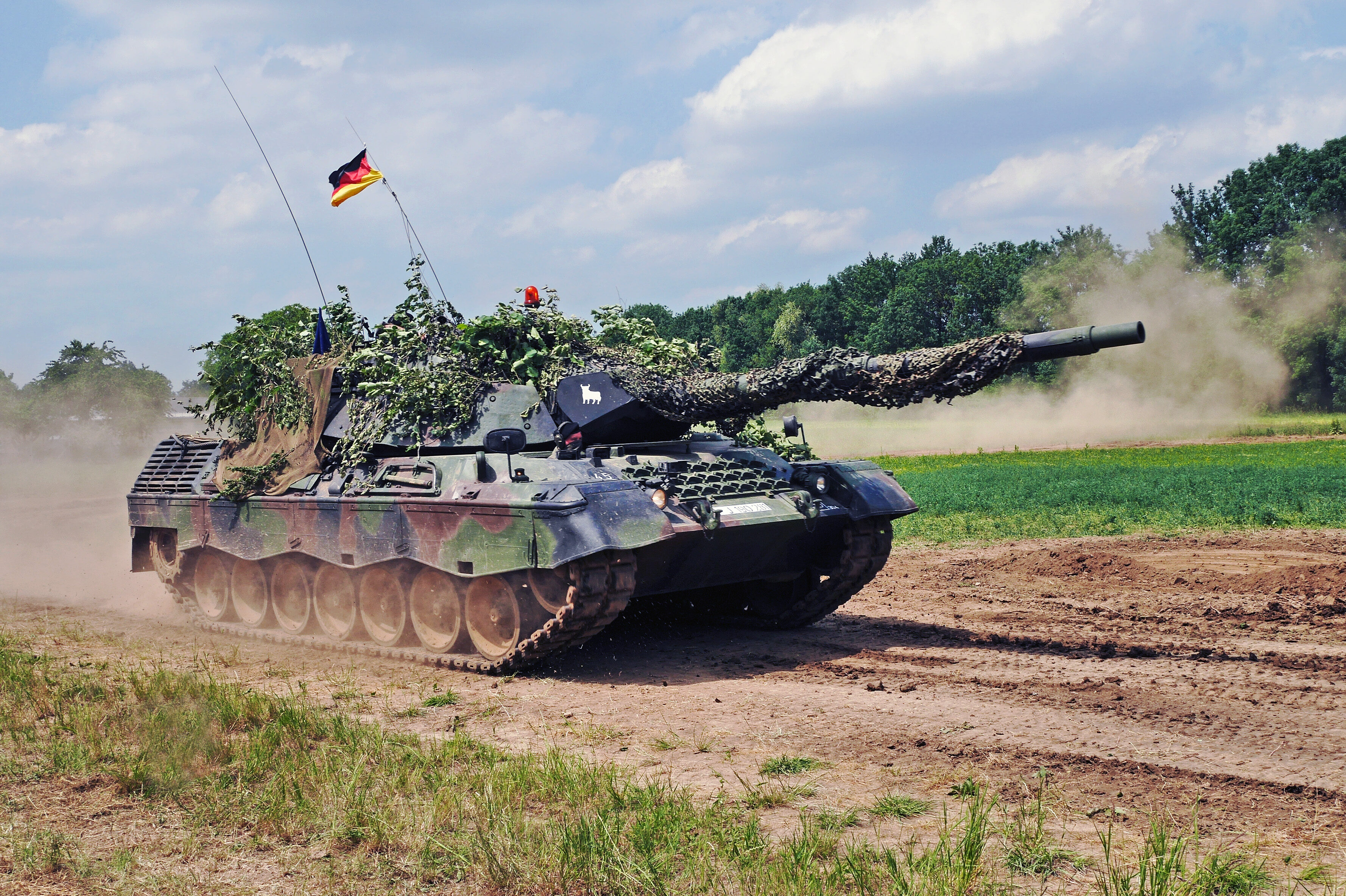 Germany Approves Delivery Of Leopard 1 Main Battle Tanks To Ukraine