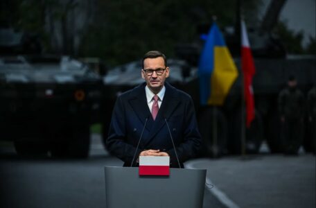 Poland Says It's No Longer Arming Ukraine Amid Grain Spat