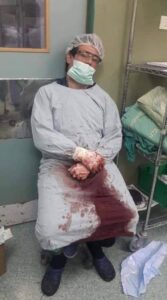 L’armée israélienne assiège un hôpital indonésien dans la ville de Gaza (18+)