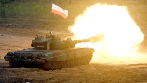 Poland Encourages EU’s Militarization